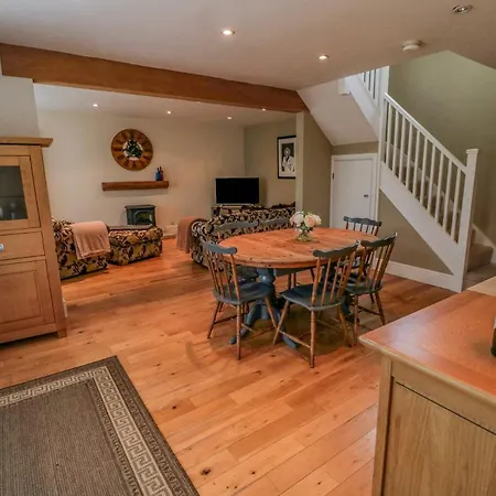 Holiday home Oak Tree Barn Pickering